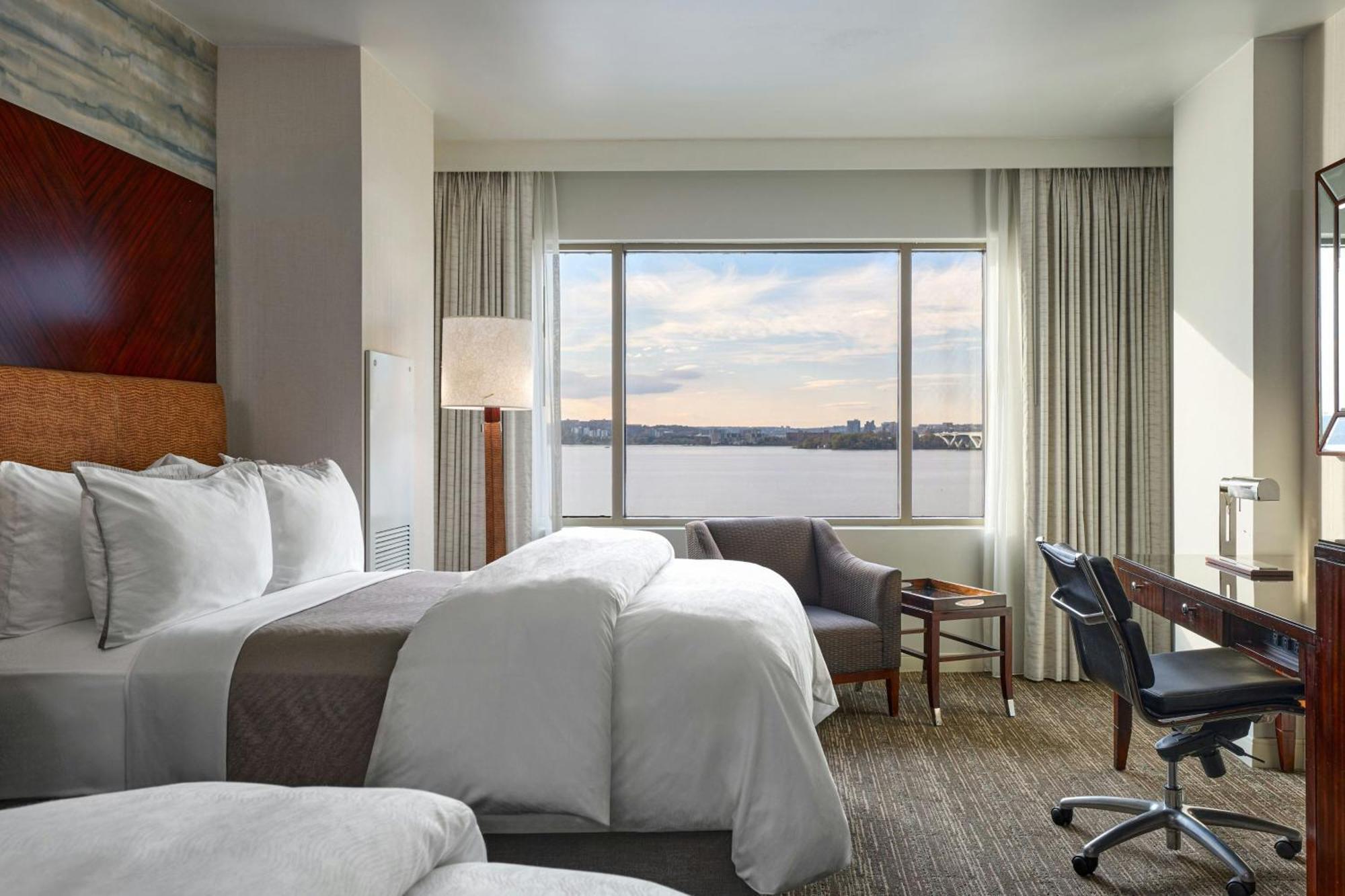 The Westin Washington National Harbor Hotel Екстериор снимка