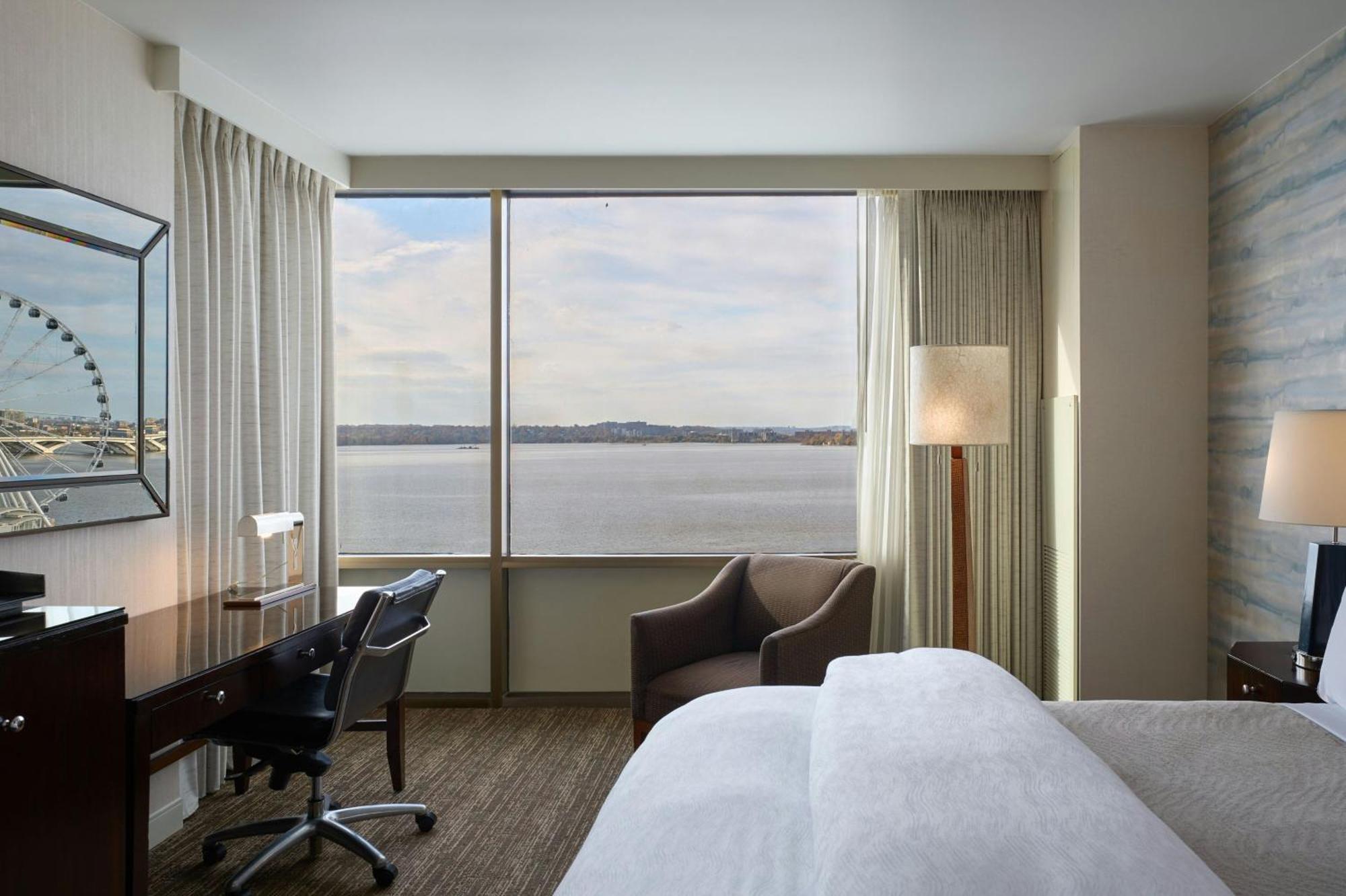 The Westin Washington National Harbor Hotel Екстериор снимка
